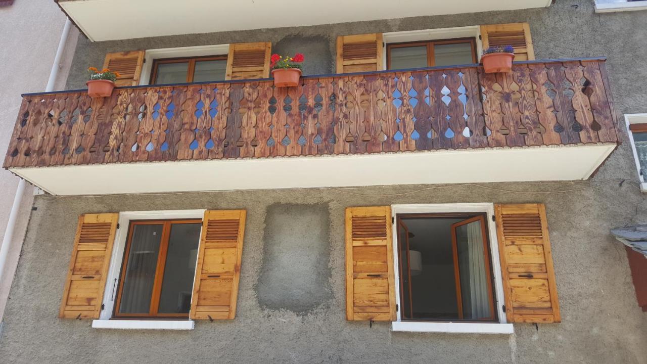 Chambre A Louer A La Nuitee Lanslebourg-Mont-Cenis Exterior photo